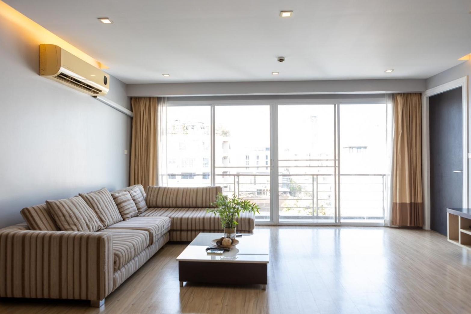 P Villa Lamoon Thonglor Bangkok Bagian luar foto