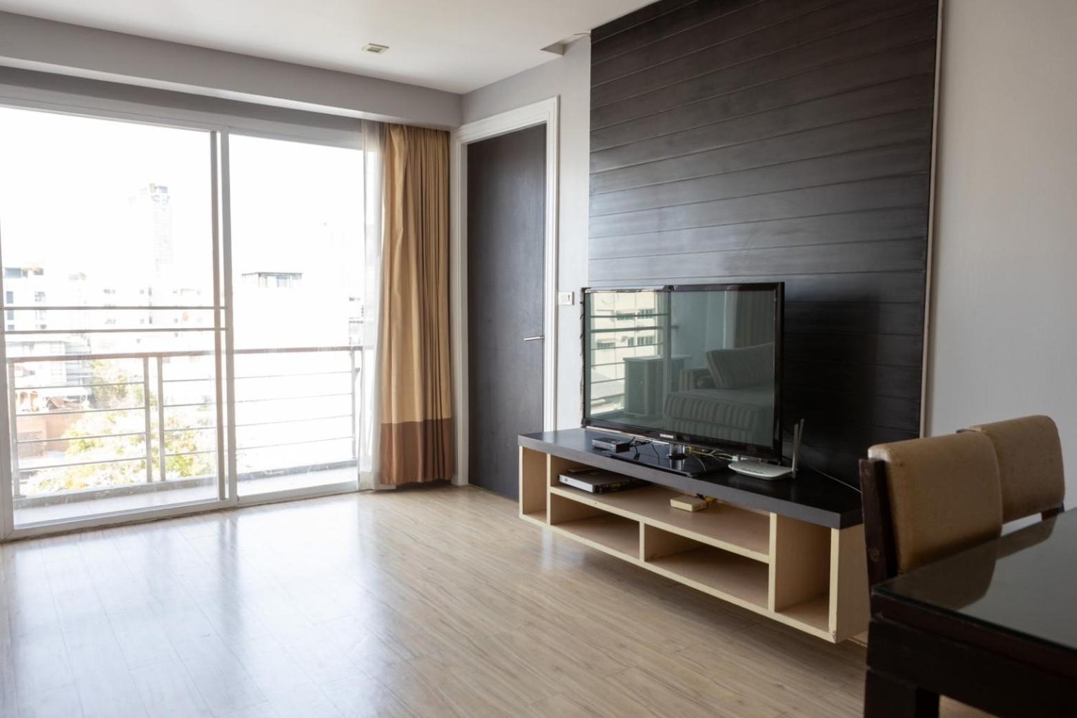 P Villa Lamoon Thonglor Bangkok Bagian luar foto