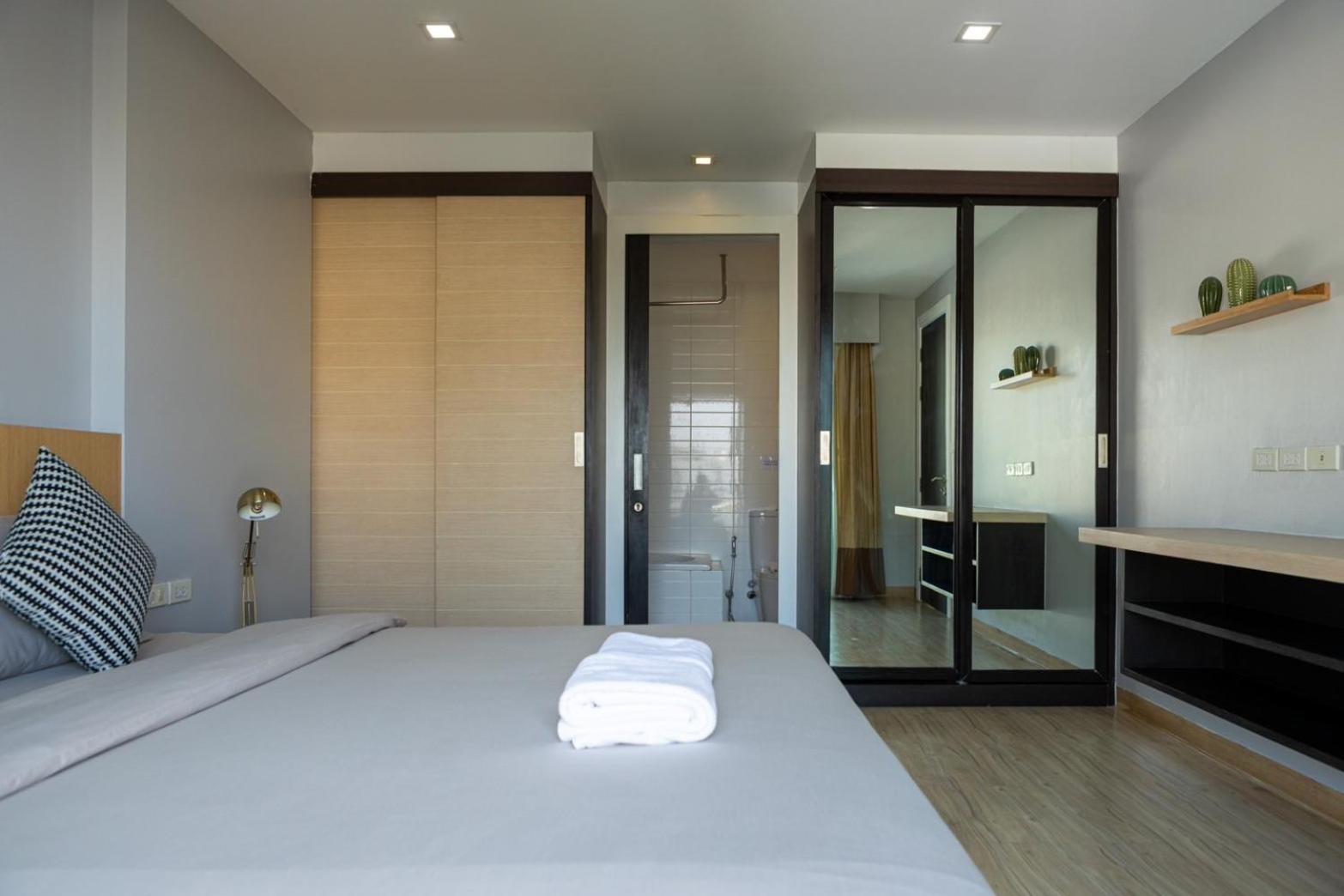 P Villa Lamoon Thonglor Bangkok Bagian luar foto