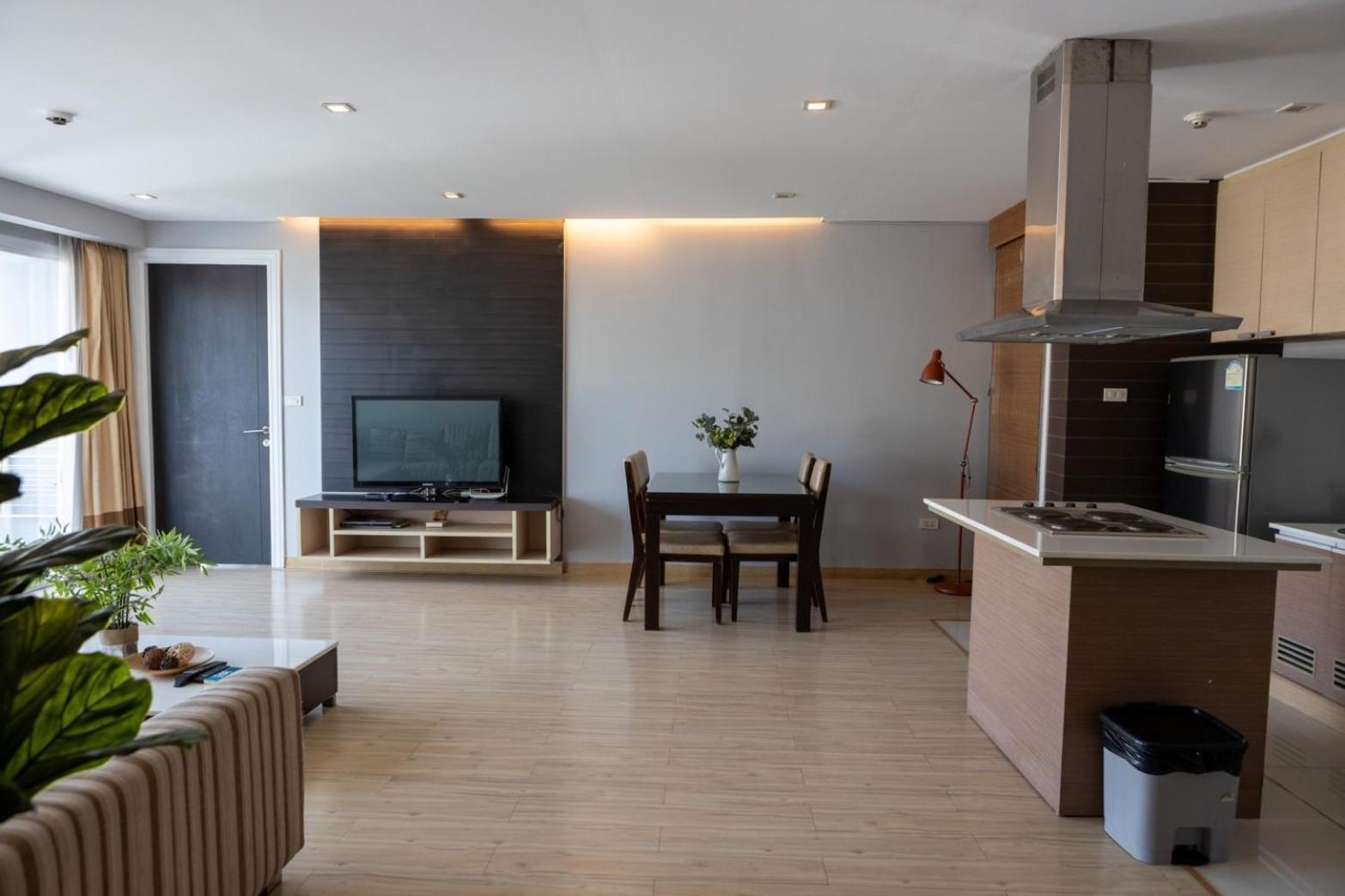 P Villa Lamoon Thonglor Bangkok Bagian luar foto