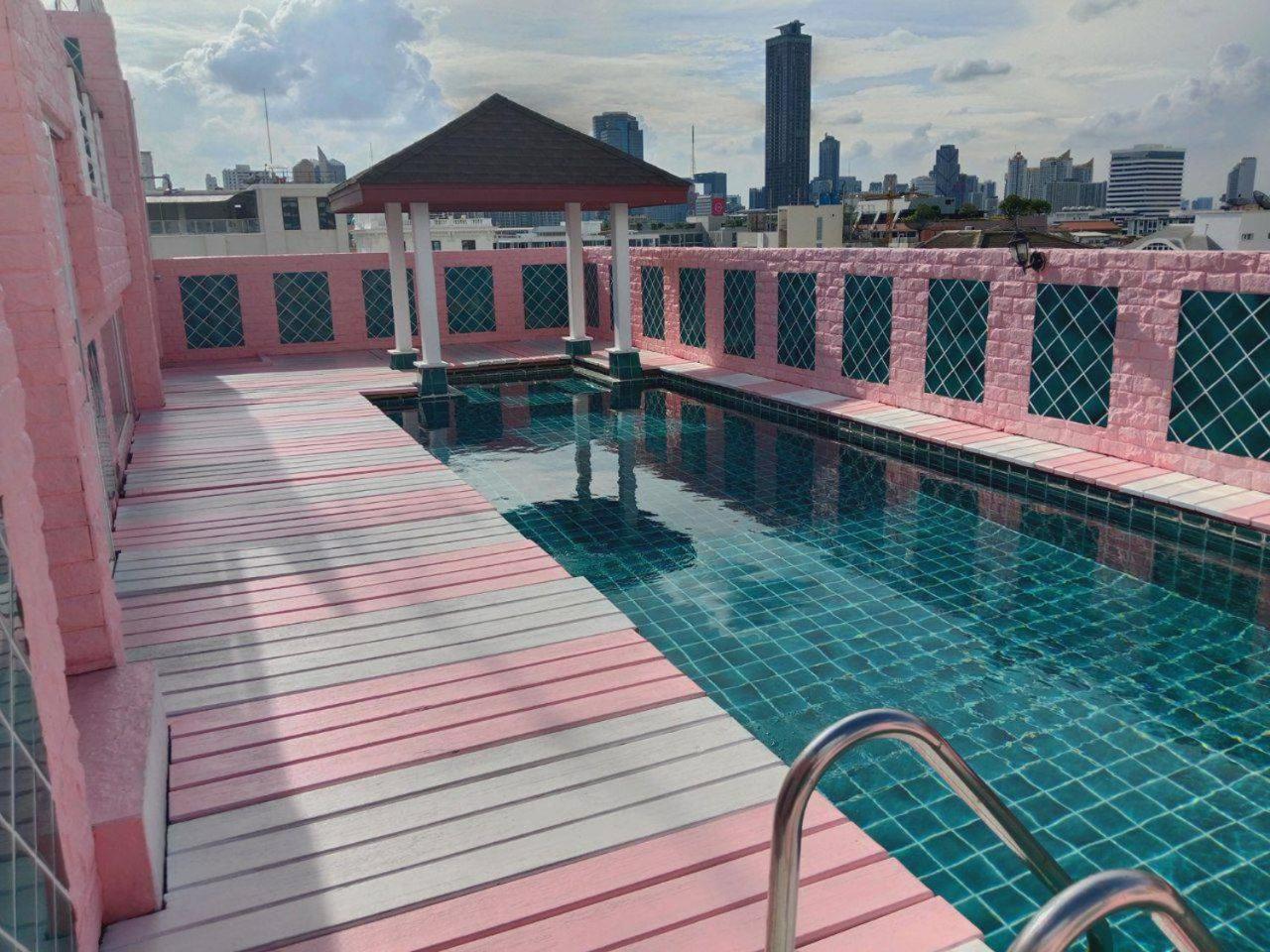 P Villa Lamoon Thonglor Bangkok Bagian luar foto