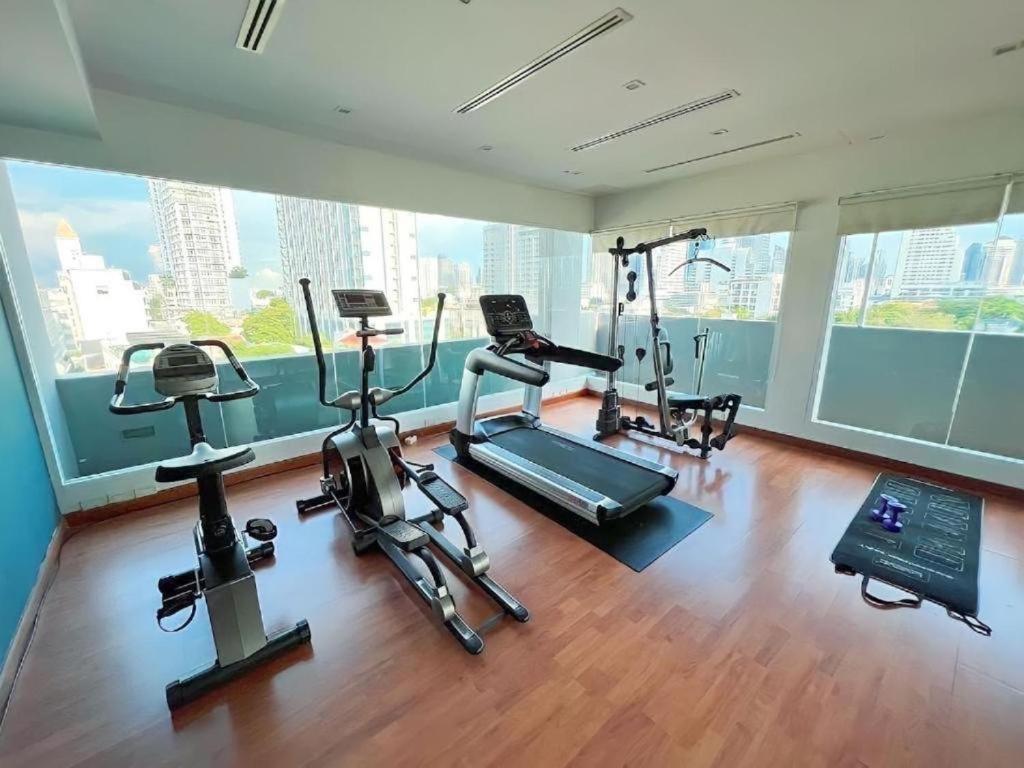 P Villa Lamoon Thonglor Bangkok Bagian luar foto